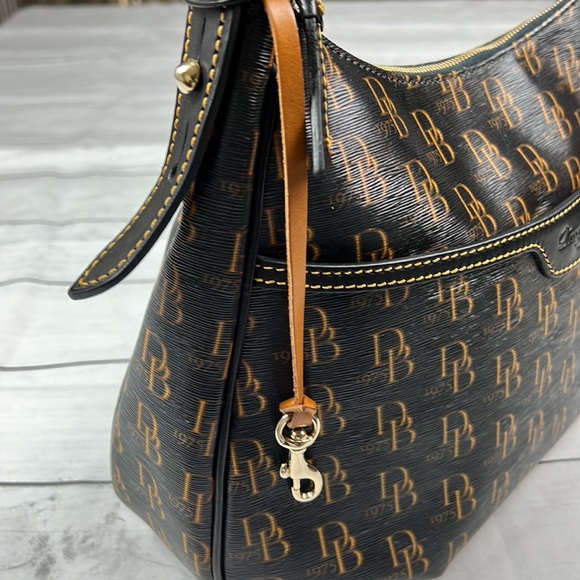 EUC Dooney & Bourke 1975 Logo Shoulder  Hobo Bag - Picture 10 of 16